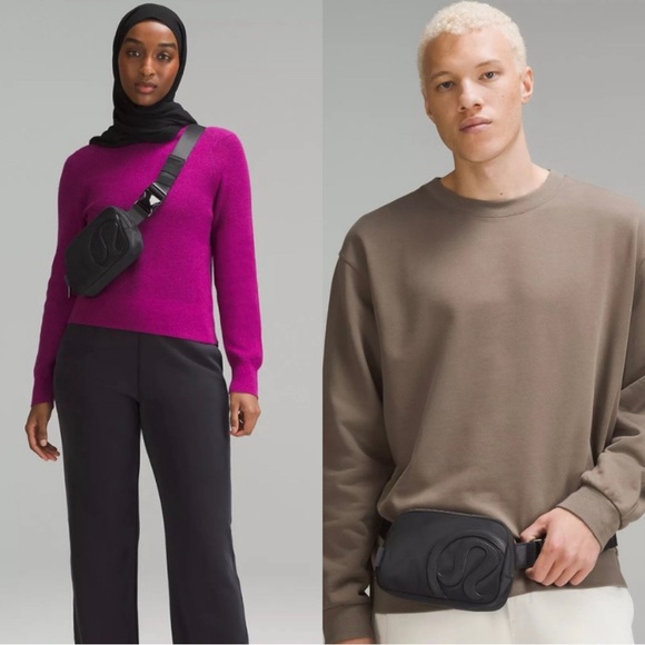 Lululemon Limited Edition Black Everywhere Belt Bag 1L Large Logo Sold Out - Picture 3 of 16